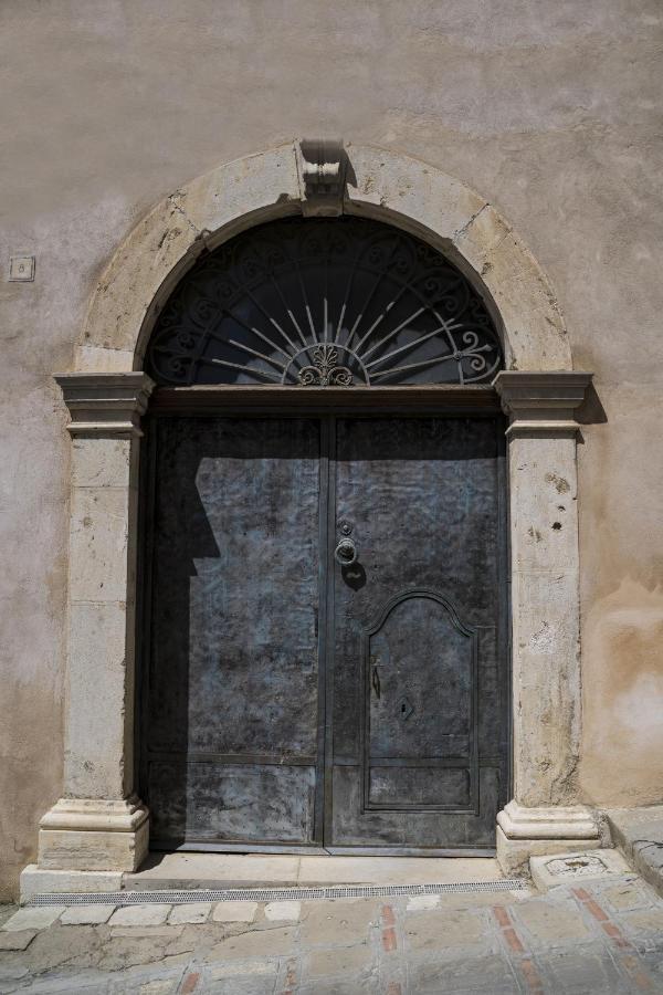 Tricarico Palazzo Laureano - Dimora Storica酒店 外观 照片